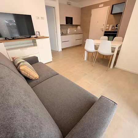 Piscina Fronte Mare & Terrazza - Jl Blue